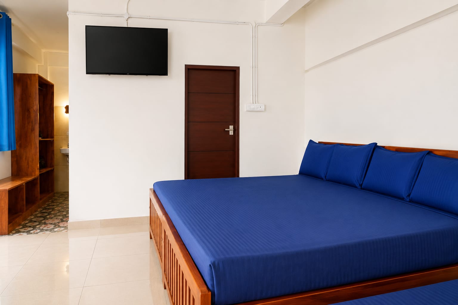 The Dormitory bedroom